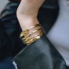 WAVE STATEMENT CUFF